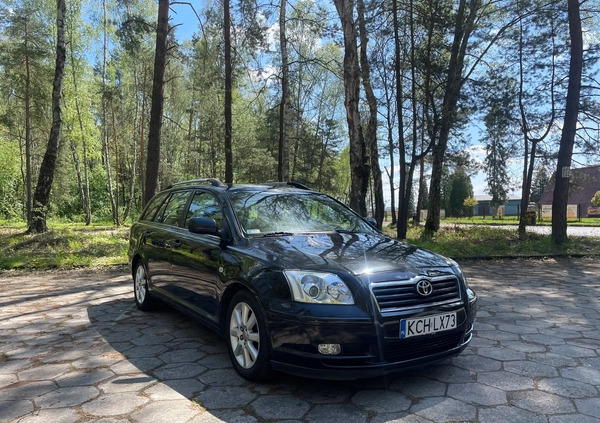 Toyota Avensis cena 13400 przebieg: 262000, rok produkcji 2004 z Stargard małe 22